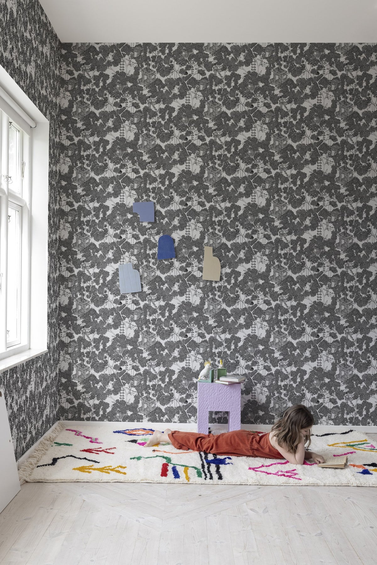 R18011 Treehouse Graphite Dreamland Wallpaper by Rebel Walls