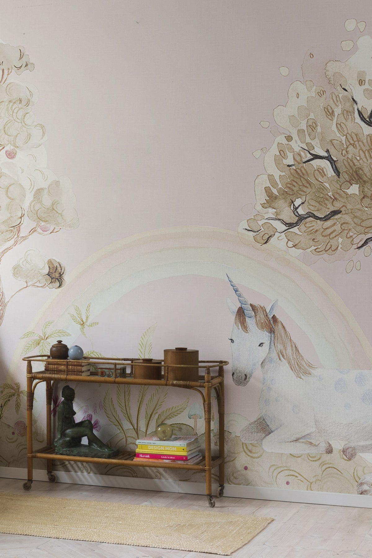 R18182 Unicorn Dream Bubblegum Dreamland Mural by Rebel Walls