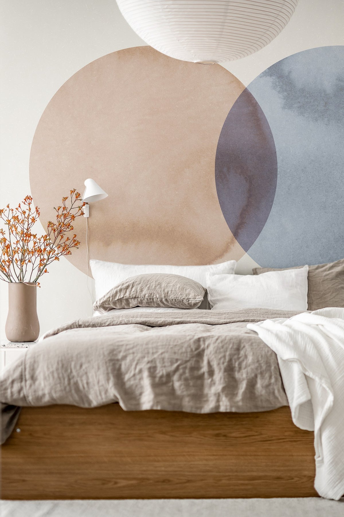 R18332 Eclipse Red Blue Simplicity Mural by Rebel Walls
