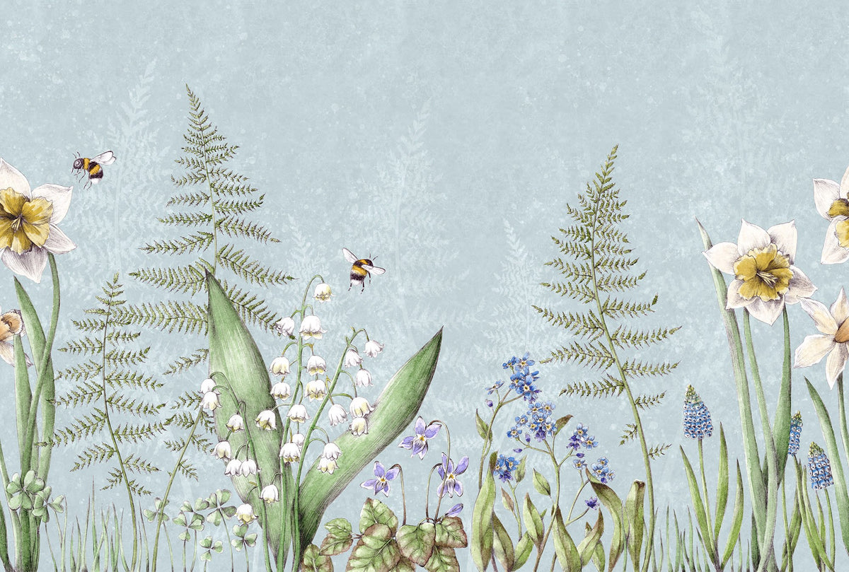 R18643 Bumblebee Light Blue Meet a Rebel Mural by Rebel Walls