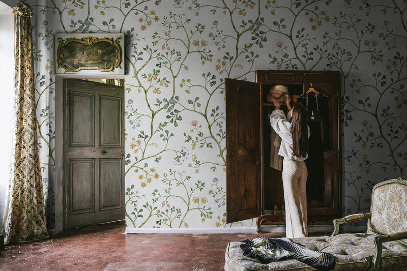 R19234 Song Tree Pearl Vintage Brocade Mural by Rebel Walls