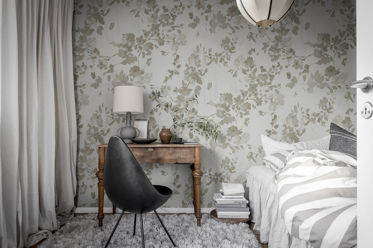 R19325 Blooming Garden Pearl Imperfections Mural by Rebel Walls