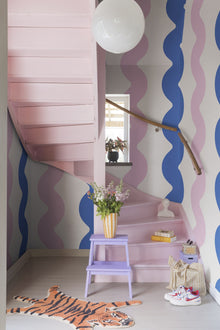 R19422 Wobbly Blue & Pink Maximalism Mural by Rebel Walls