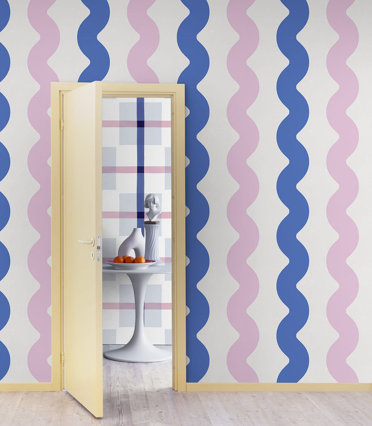 R19422 Wobbly Blue & Pink Maximalism Mural by Rebel Walls