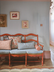 Averly lifestyle — FRENCH_BENCH_MAIN_618.jpg
