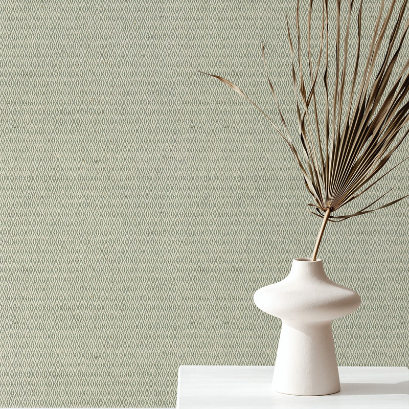 AG47019 Moorea Verde oscuro Angèle Wallpaper by Tres Tintas