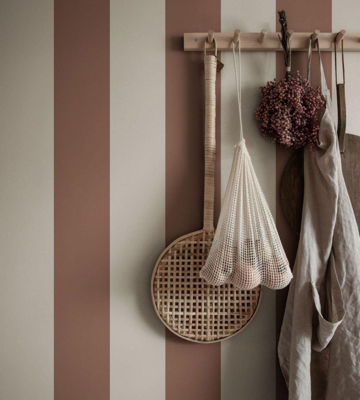 S10104 Magnus Jordnara Burgundy Wallpaper By Sandberg