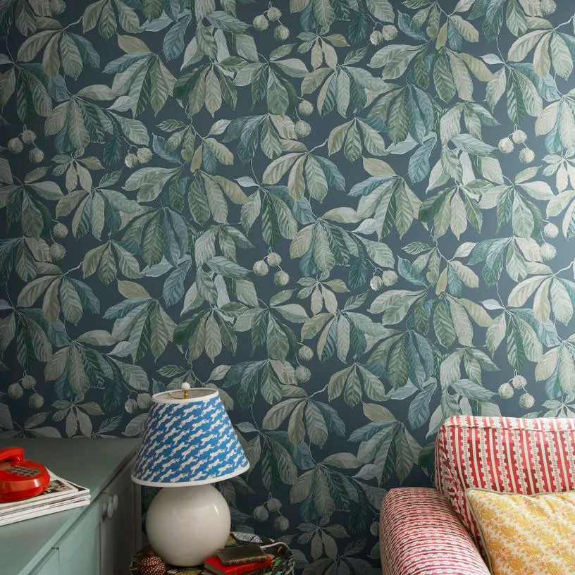 S10146 Kersti Huset I Solen Indigo Wallpaper By Sandberg