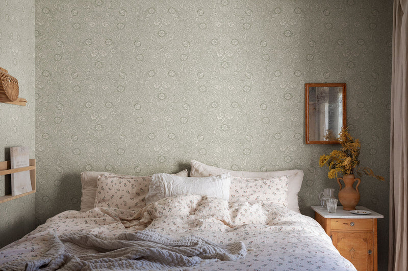S10210 Moss Green Caroline Villa Dalarö II Wallpaper by Sandberg