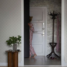 S10302 Trellis Essentials Grey Wallpaper By Sandberg