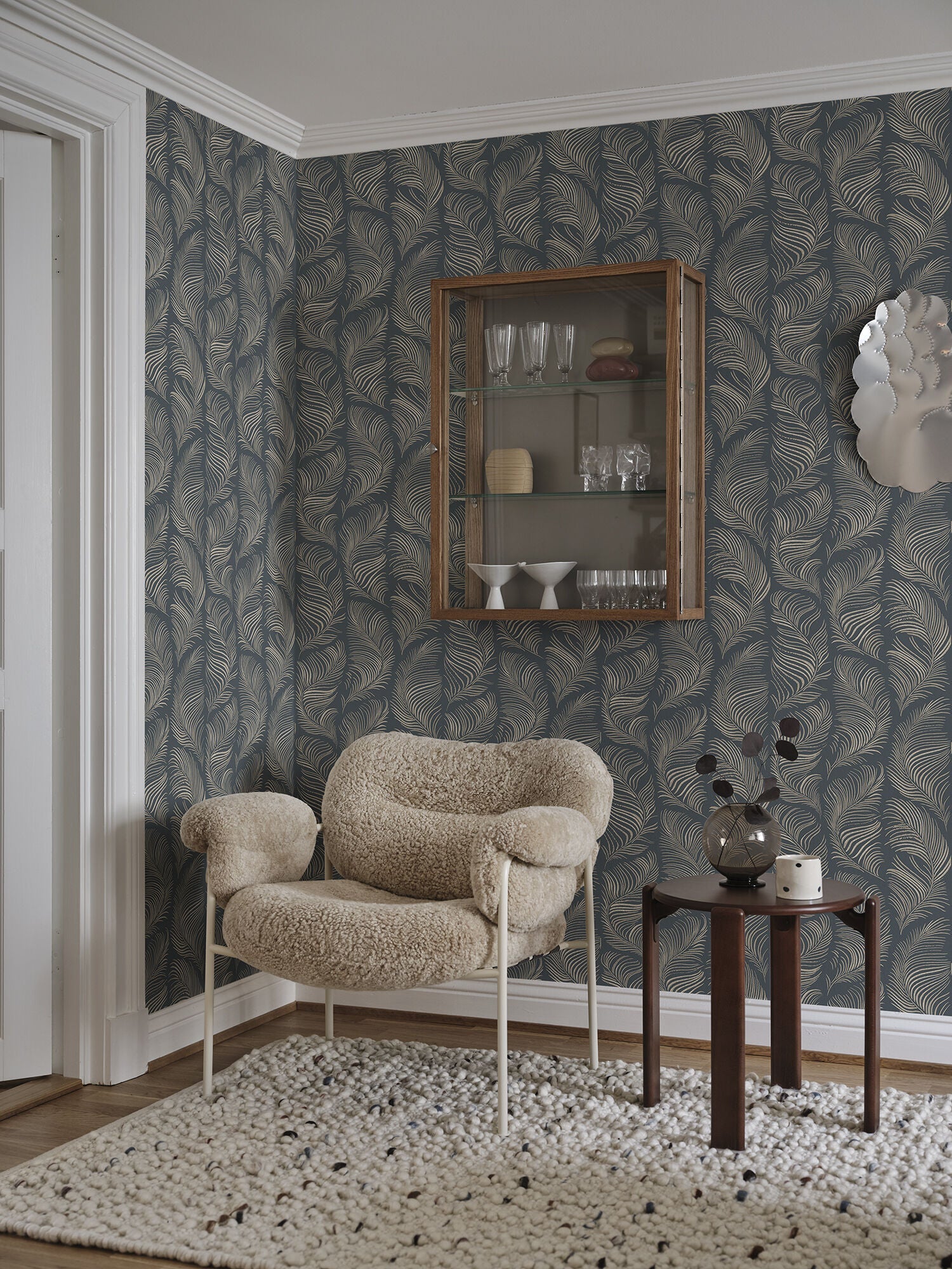 S10339 Midnight Blue Grace Mons Klint Wallpaper by Sandberg