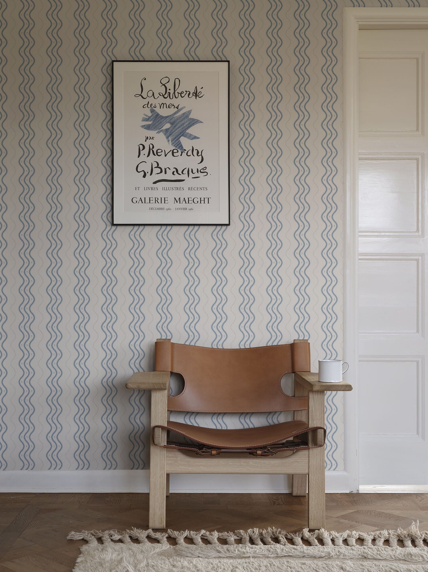 S10369 Light Blue Ben Tidlösa Wallpaper by Sandberg