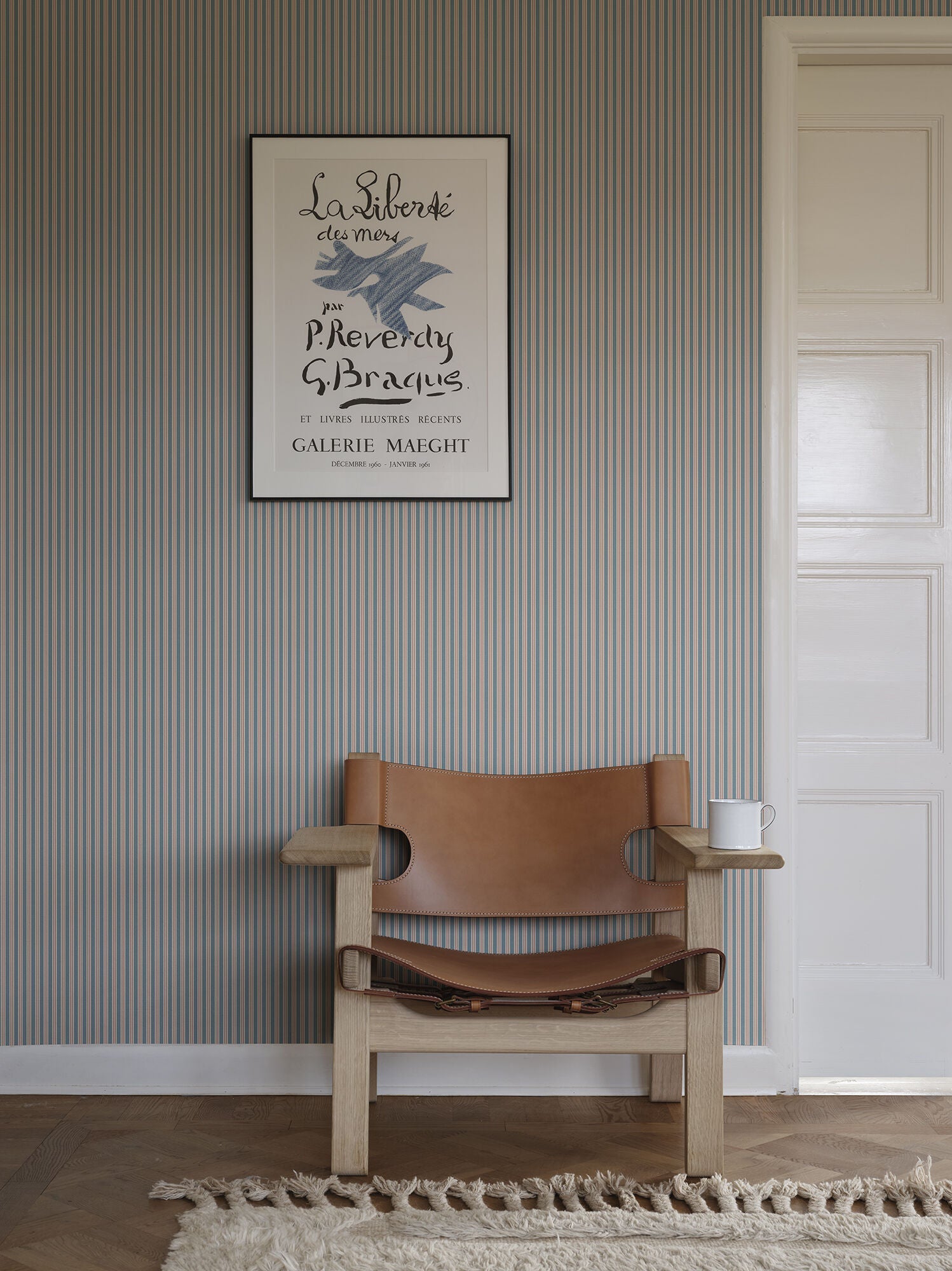 S10397 Sky Blue Linn Tidlösa Wallpaper by Sandberg