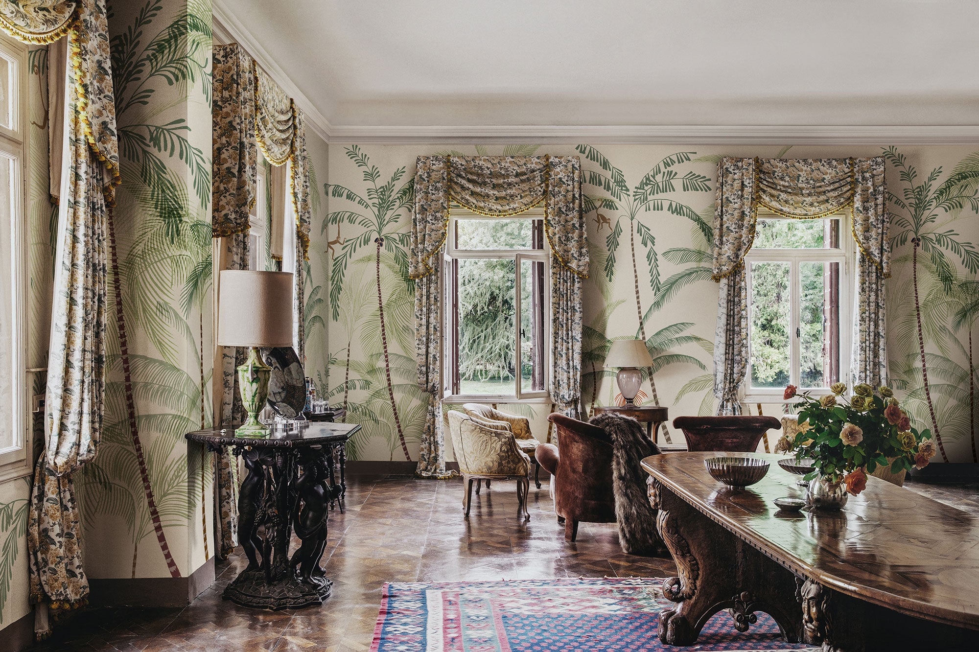 S10430 Green Louie Palm Garden Mural by Sandberg