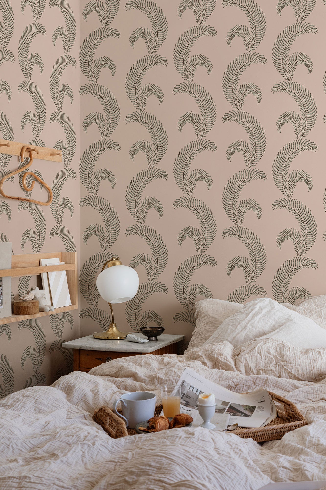 S10441 Pink Jasmine Palm Garden Wallpaper by Sandberg