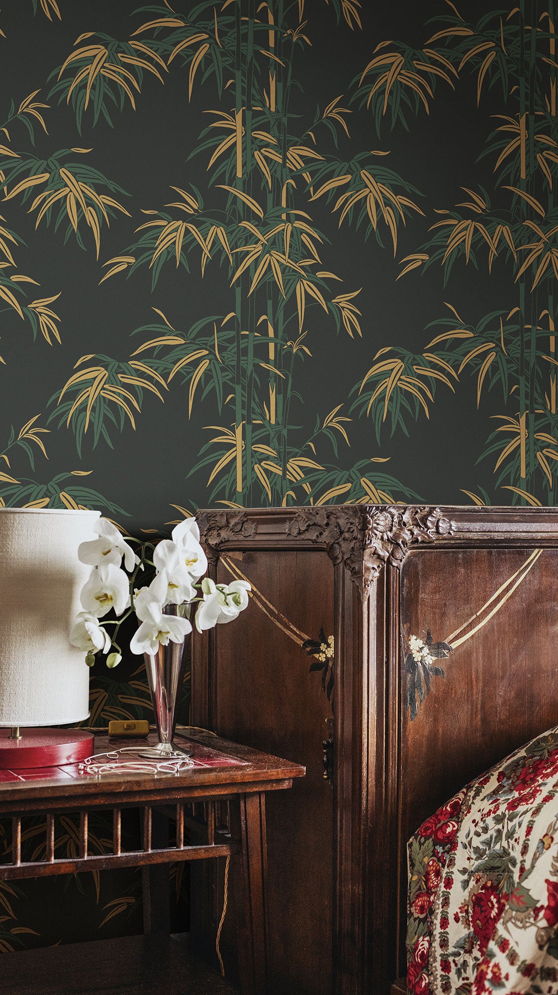 S10446 Charcoal Leon Palm Garden Wallpaper by Sandberg