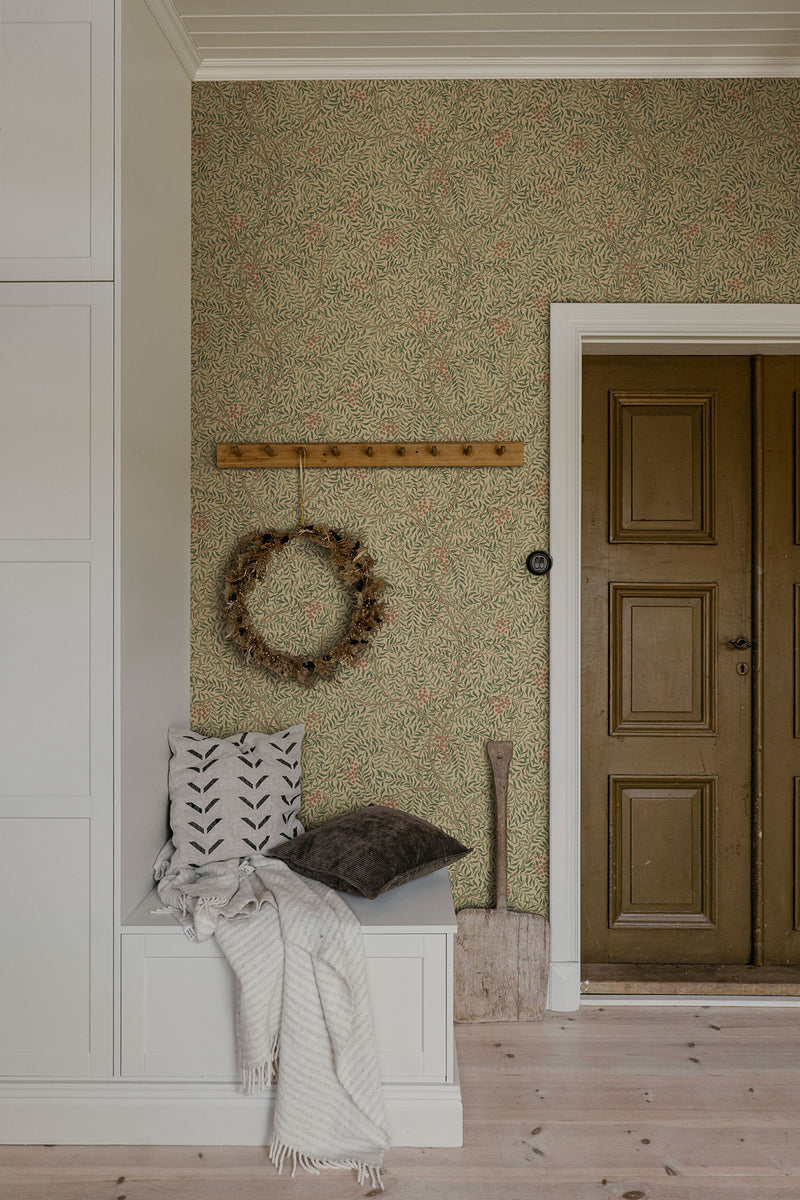 S10496 Garden Green Simon Trädgården Wallpaper by Sandberg