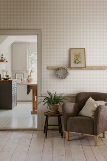 S10501 Sandstone Harry Trädgården Wallpaper by Sandberg