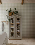 S10502 Spring Green Harry Trädgården Wallpaper by Sandberg