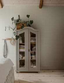 S10502 Spring Green Harry Trädgården Wallpaper by Sandberg