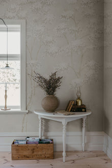 S10524 Gray Wilhelm Trädgården Mural by Sandberg