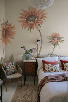 S10528 Peach Sunflowers Ett Hem, Öland Mural by Sandberg