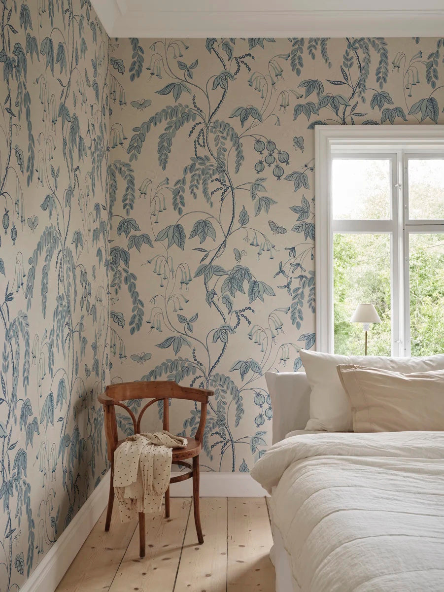 S10532 Light Blue Ottilia Herbarium Mural by Sandberg