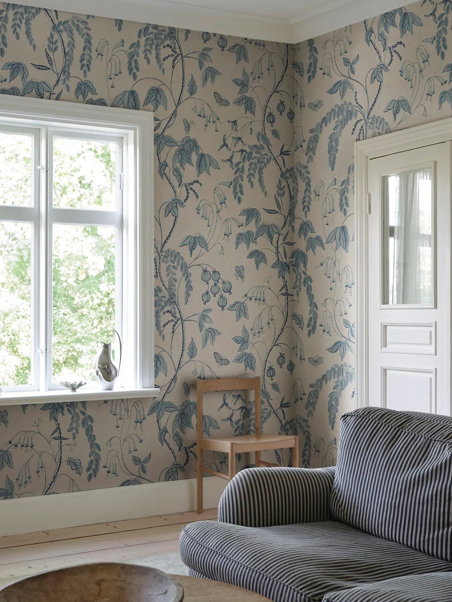 S10532 Light Blue Ottilia Herbarium Mural by Sandberg