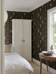 S10577 Dark Louise Herbarium Mural by Sandberg