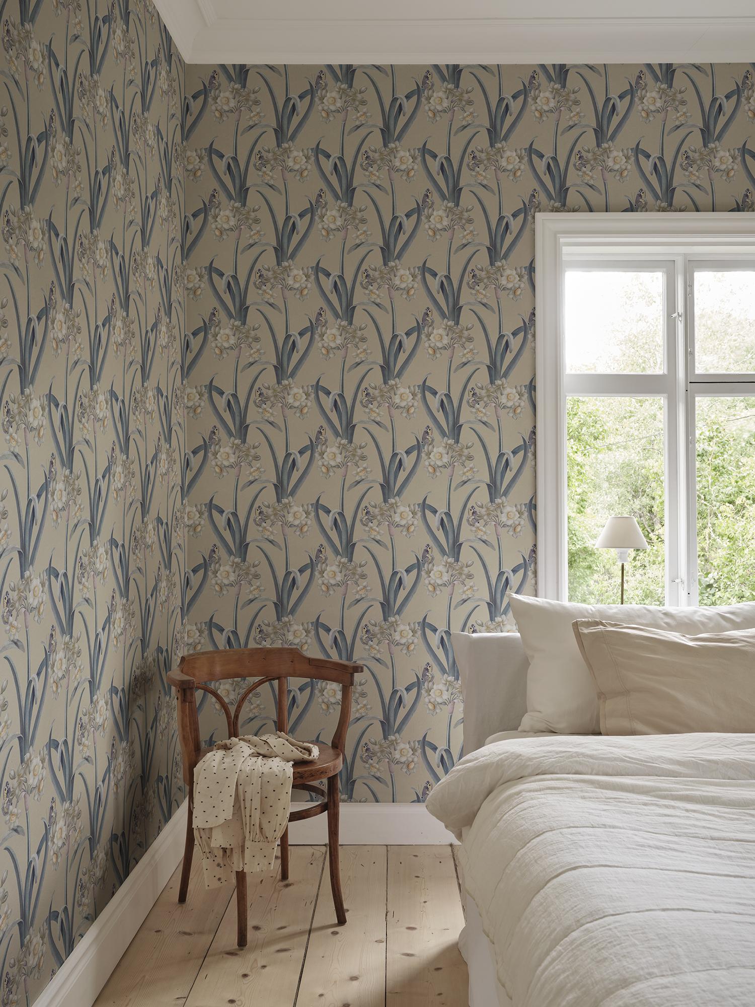 S10601 Blue Lilian Herbarium Mural by Sandberg