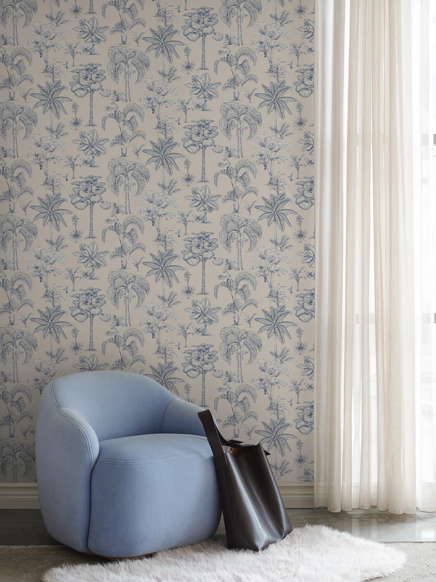 S10649 Blue Adele Familjen Wallpaper by Sandberg