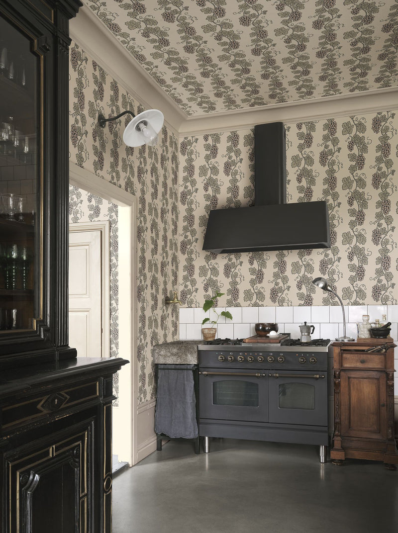 S10659 Carla Garden Green Wallpaper by Sandberg