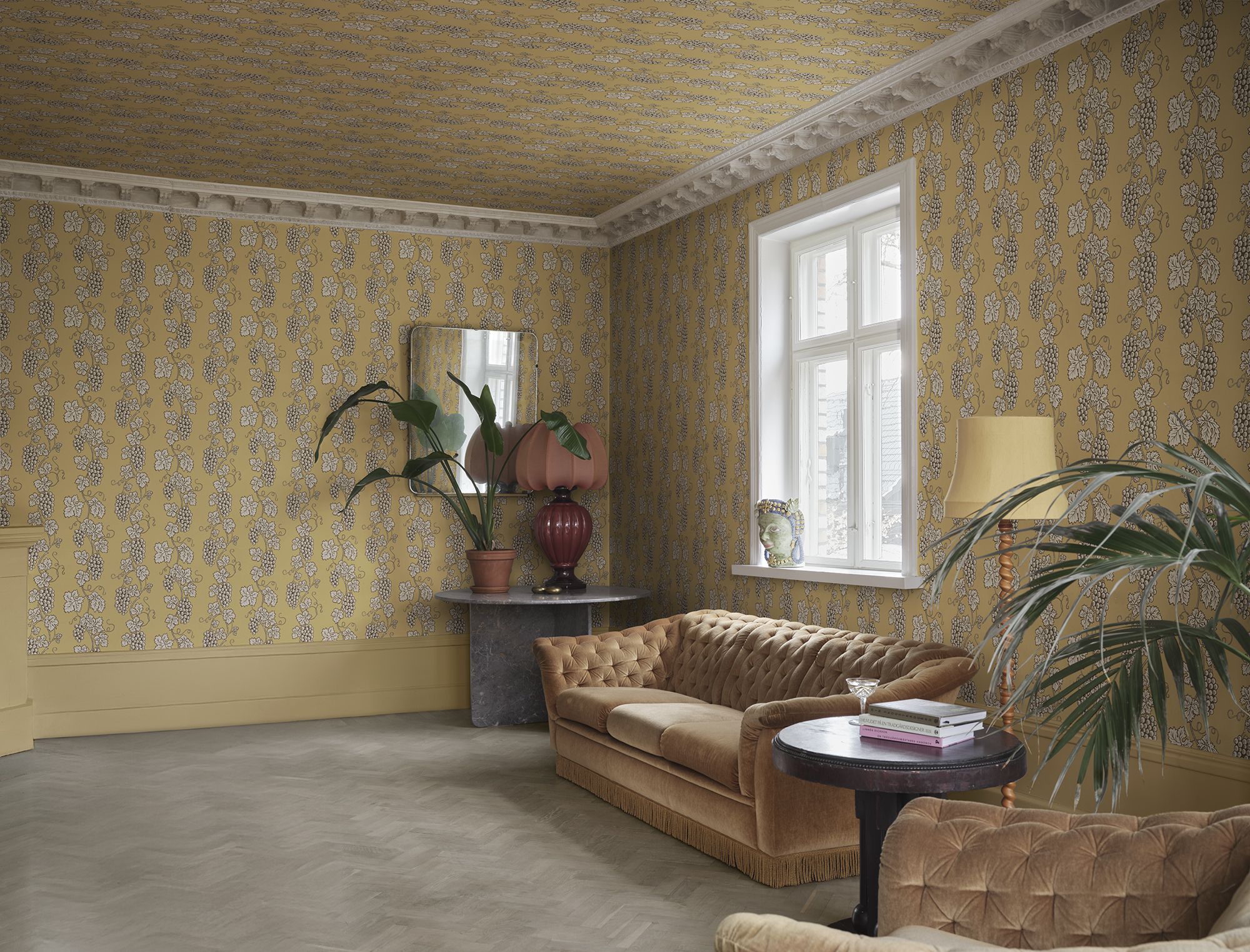 S10661 Carla Honey Wallpaper by Sandberg