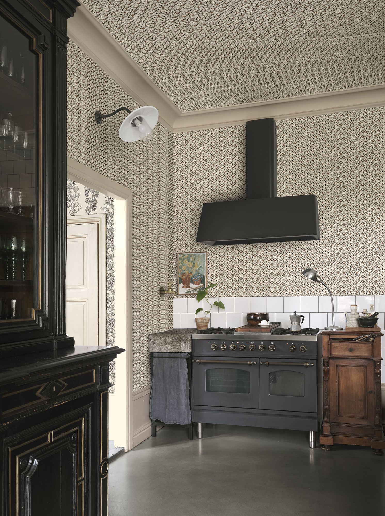 S10670 Elena Terracotta Wallpaper by Sandberg