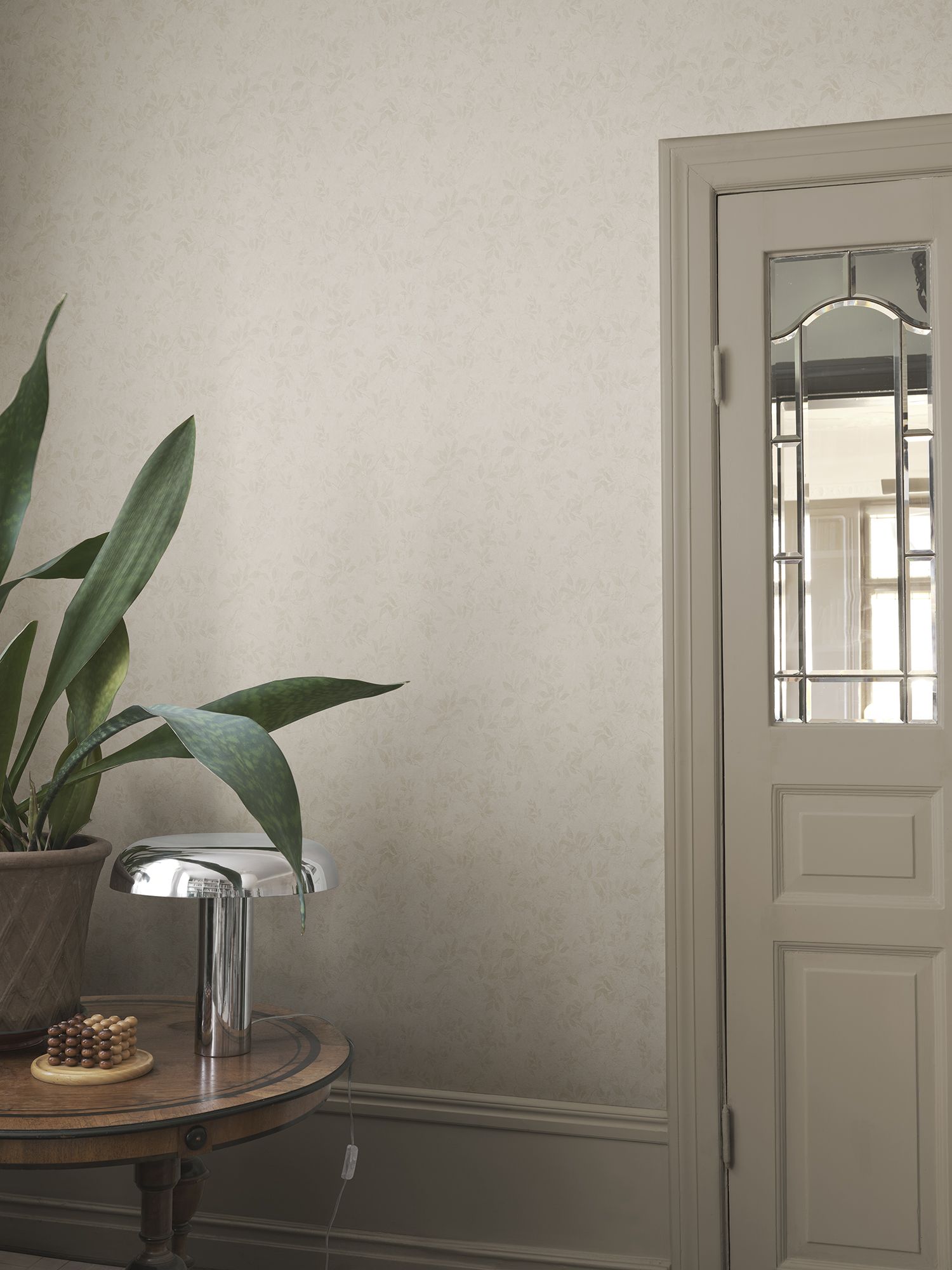 S10677 Mila Beige Wallpaper by Sandberg