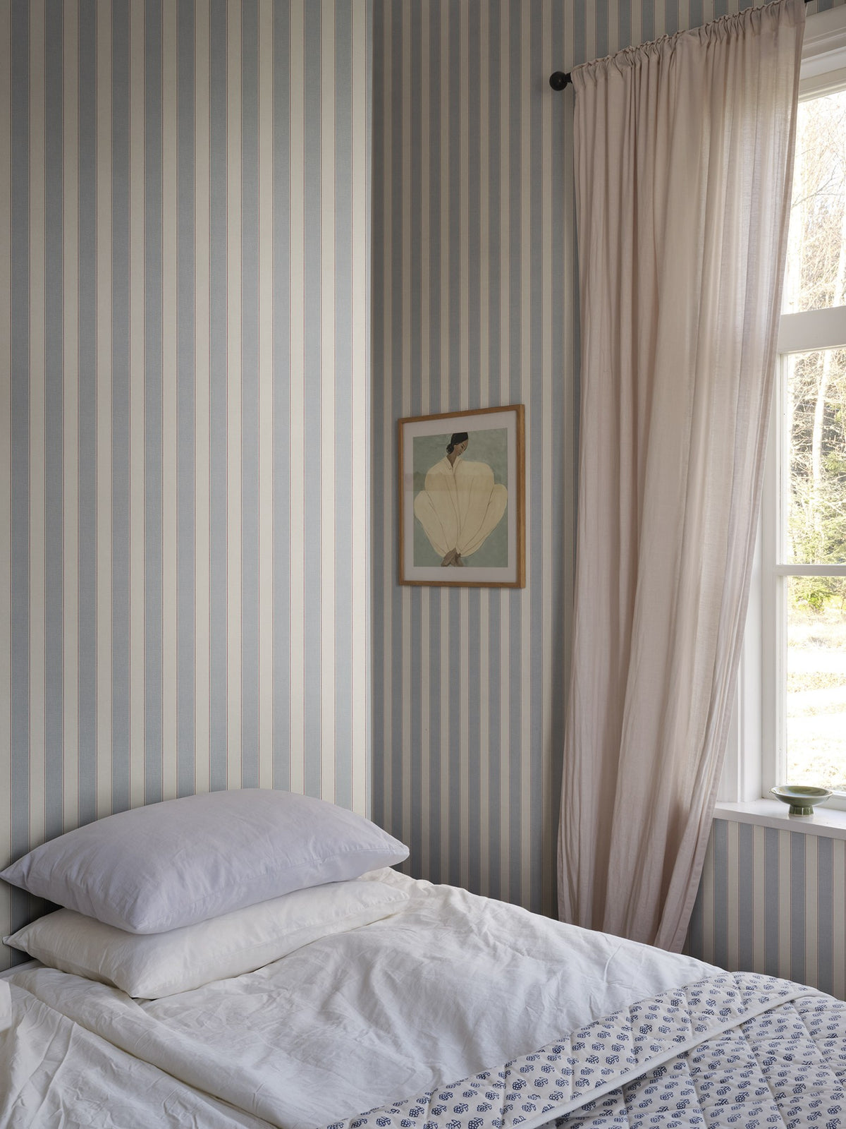 S10749 Henrik Light Blue Heritage Wallpaper by Sandberg