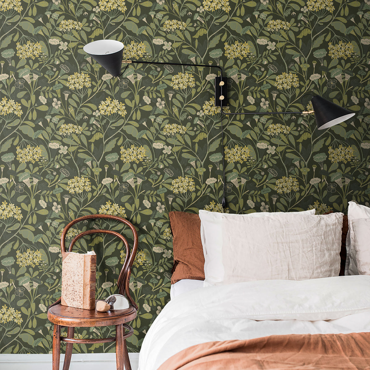 Hybbe Sommarang Dark Green Wallpaper By Galerie