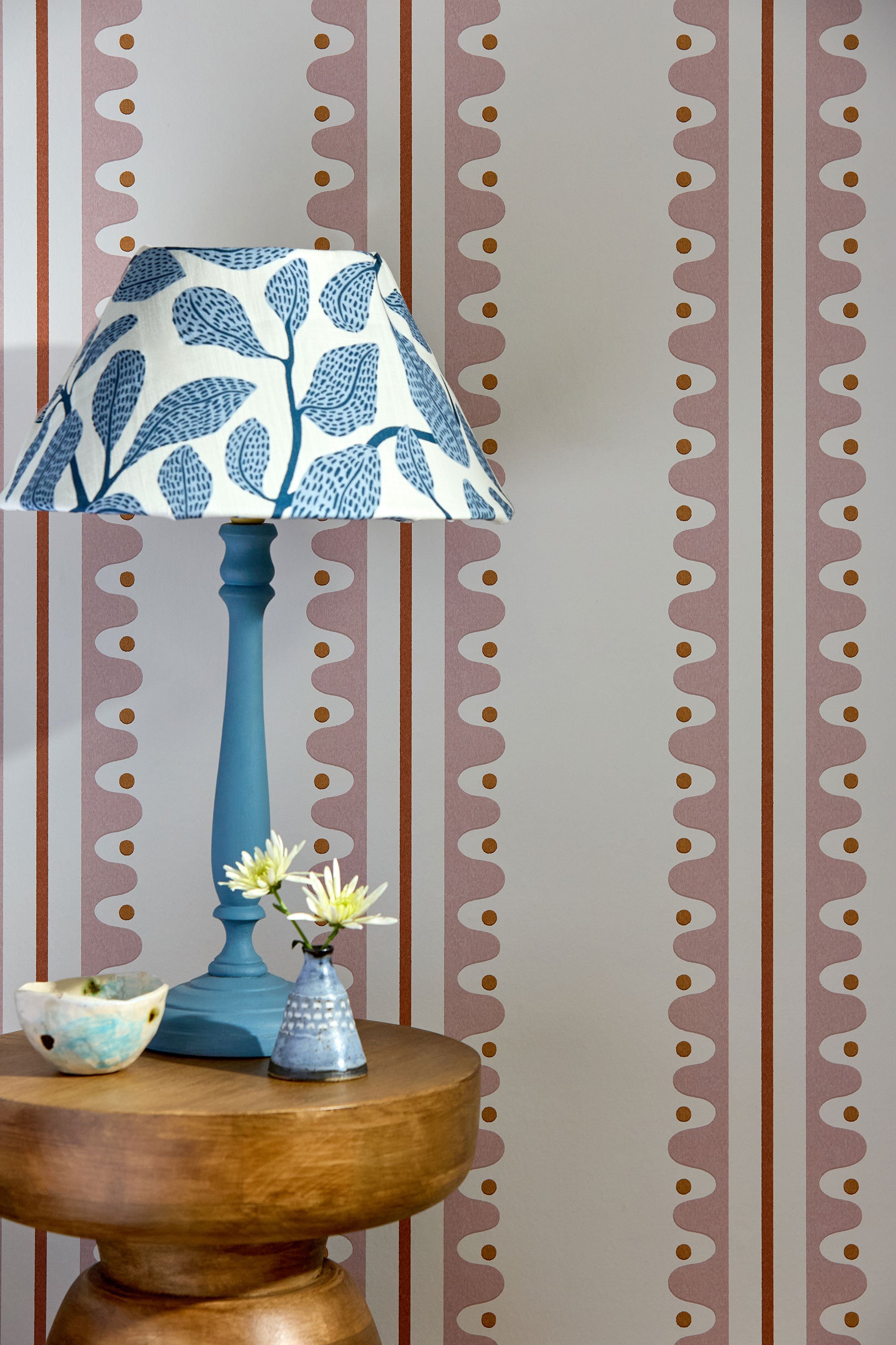 113238 Oakham Blush Wallpaper by Scion
