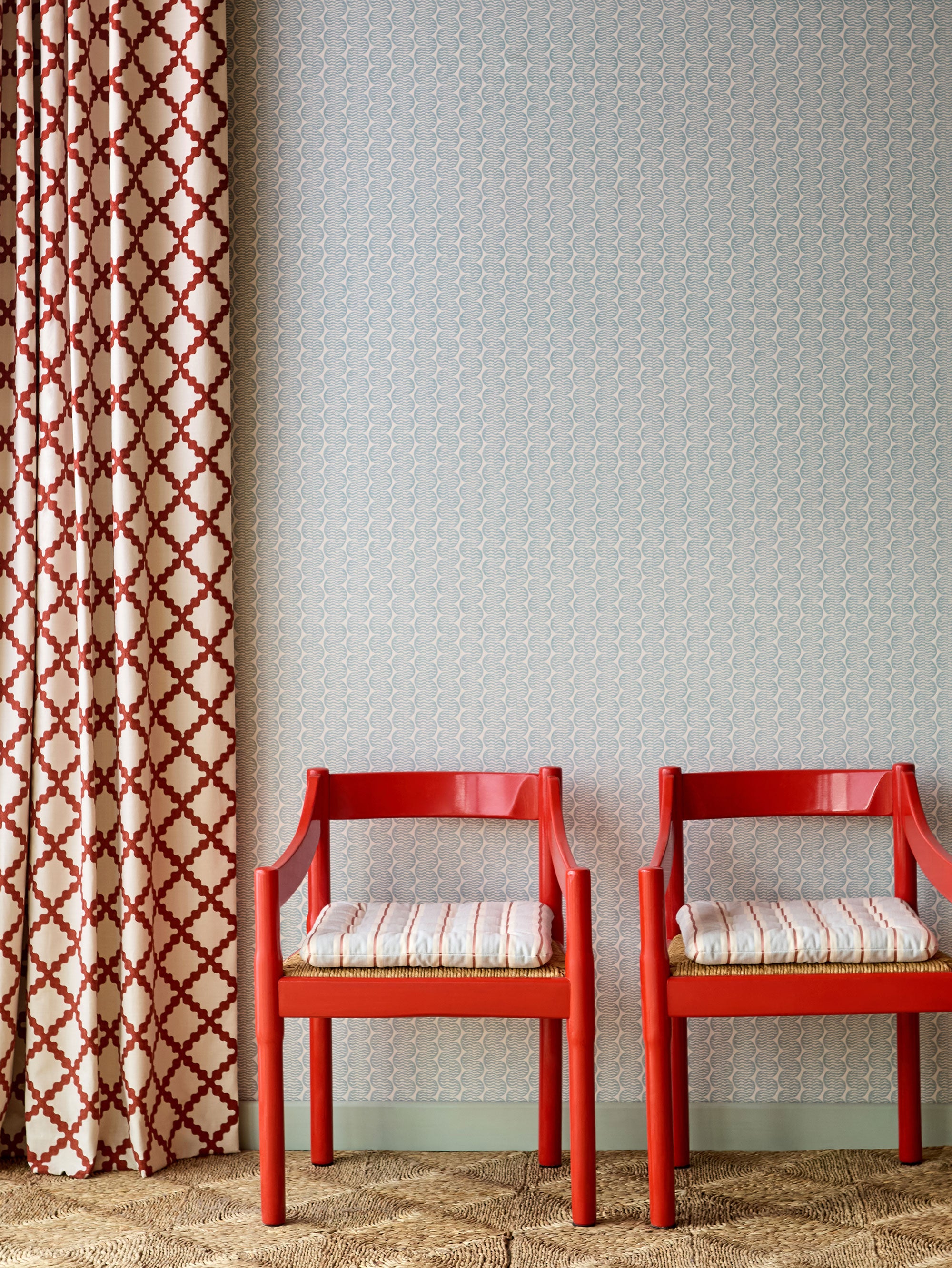 113241 Raft Stripe Oakham Coast blue Wallpaper by Scion