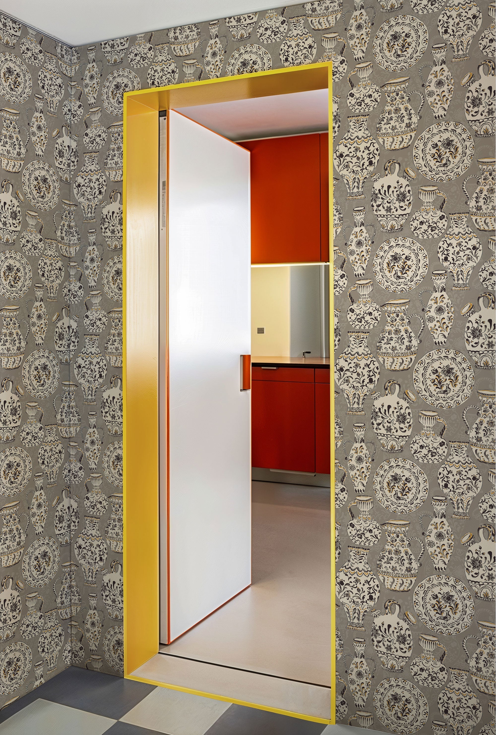 Fajalauzas Grey Solera Wallpaper by Tres Tintas