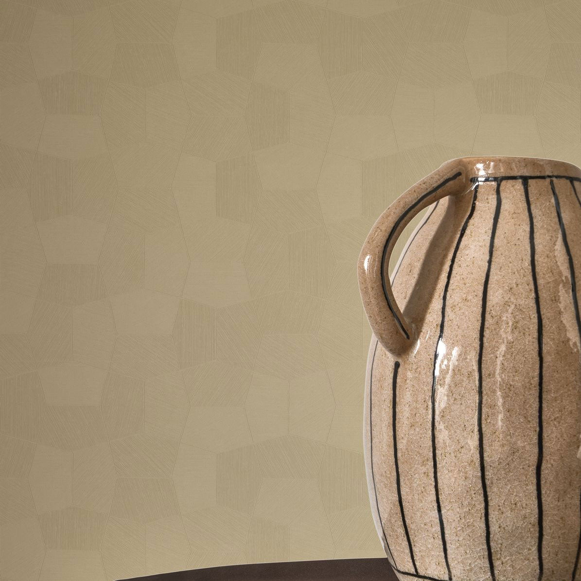 SOLA201892518 Selene Solaris Wallpaper by Casadeco