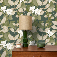 SOLI200267808 Royal Lily Soliflore Wallpaper by Casadeco