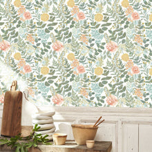 SOLI200314242 Garden Flowers Soliflore Wallpaper by Casadeco