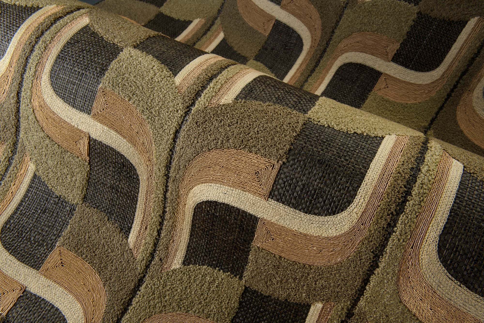Filara Mossy Loom Senah Wallpaper by Arte