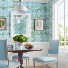 Boca Bamboo Palm Grove Wallpaper by Thibaut