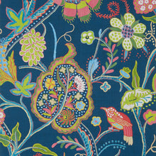 T14303 Windsor Canopy Wallpaper by Thibaut