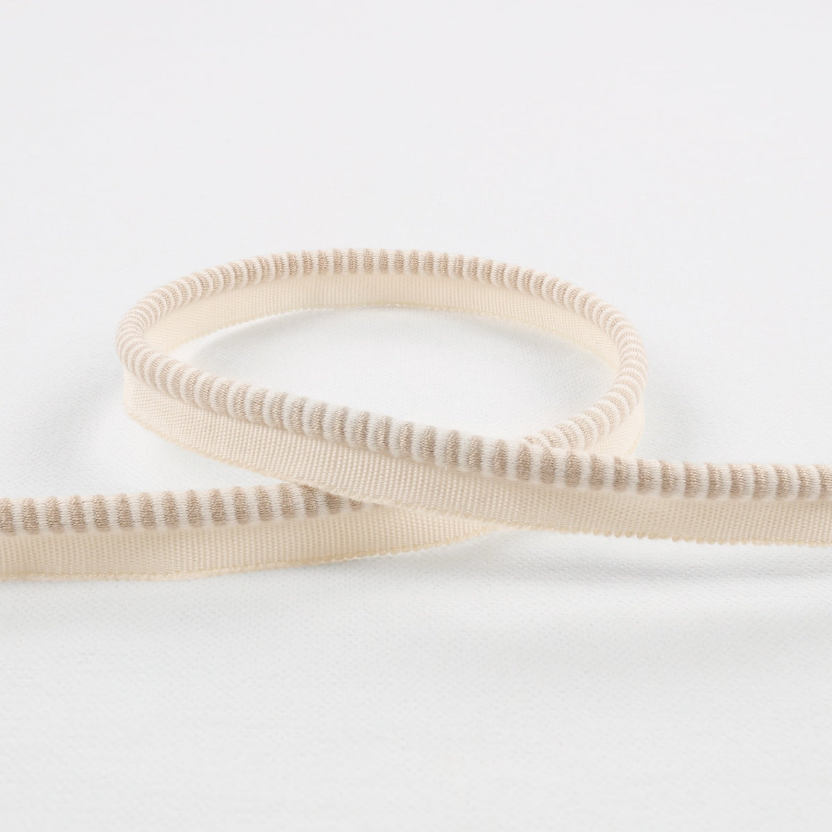 Riko Cord Oyster