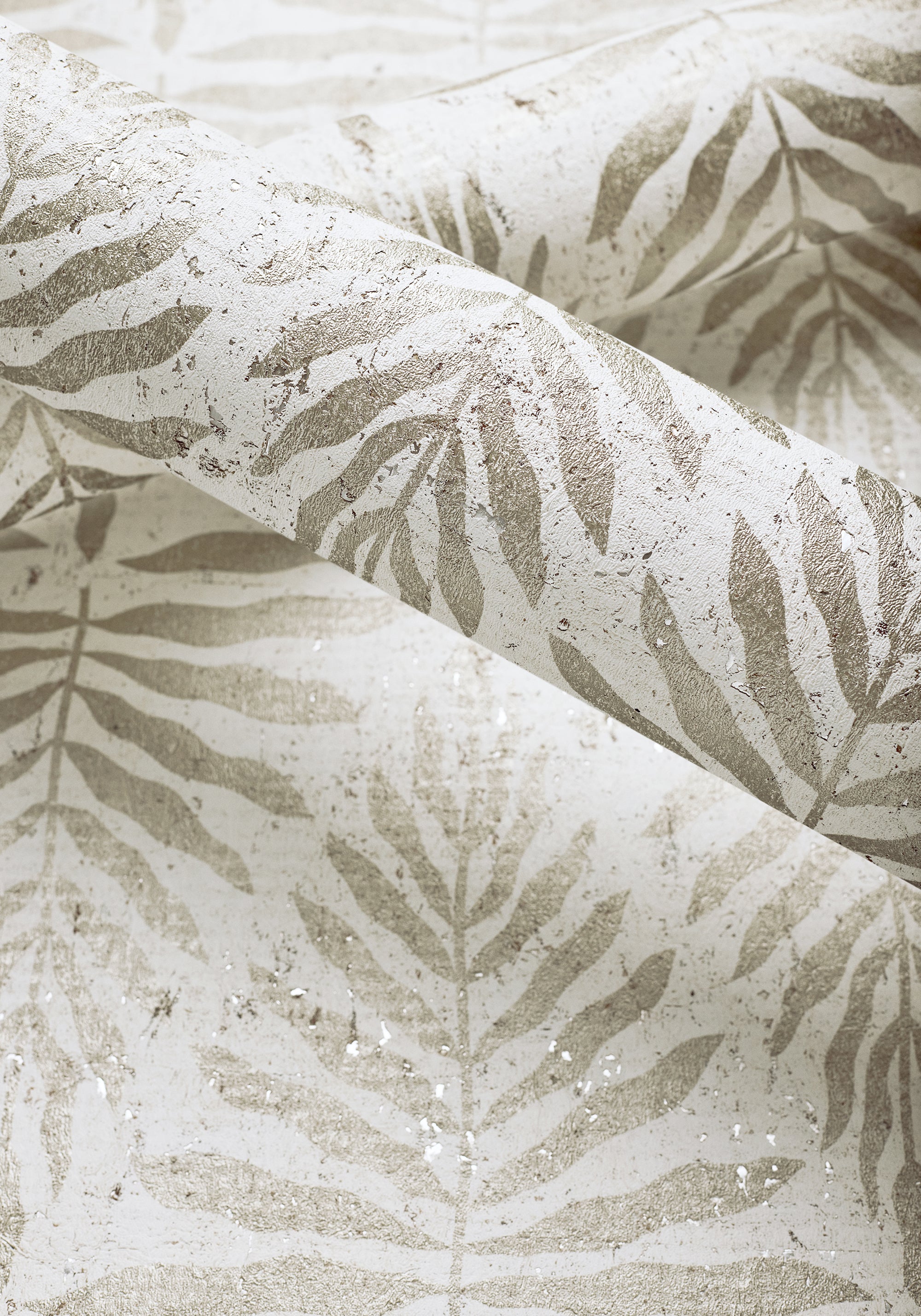 T15813 Gasparilla Metallic Silver and White Islander Wallpaper by Thibaut