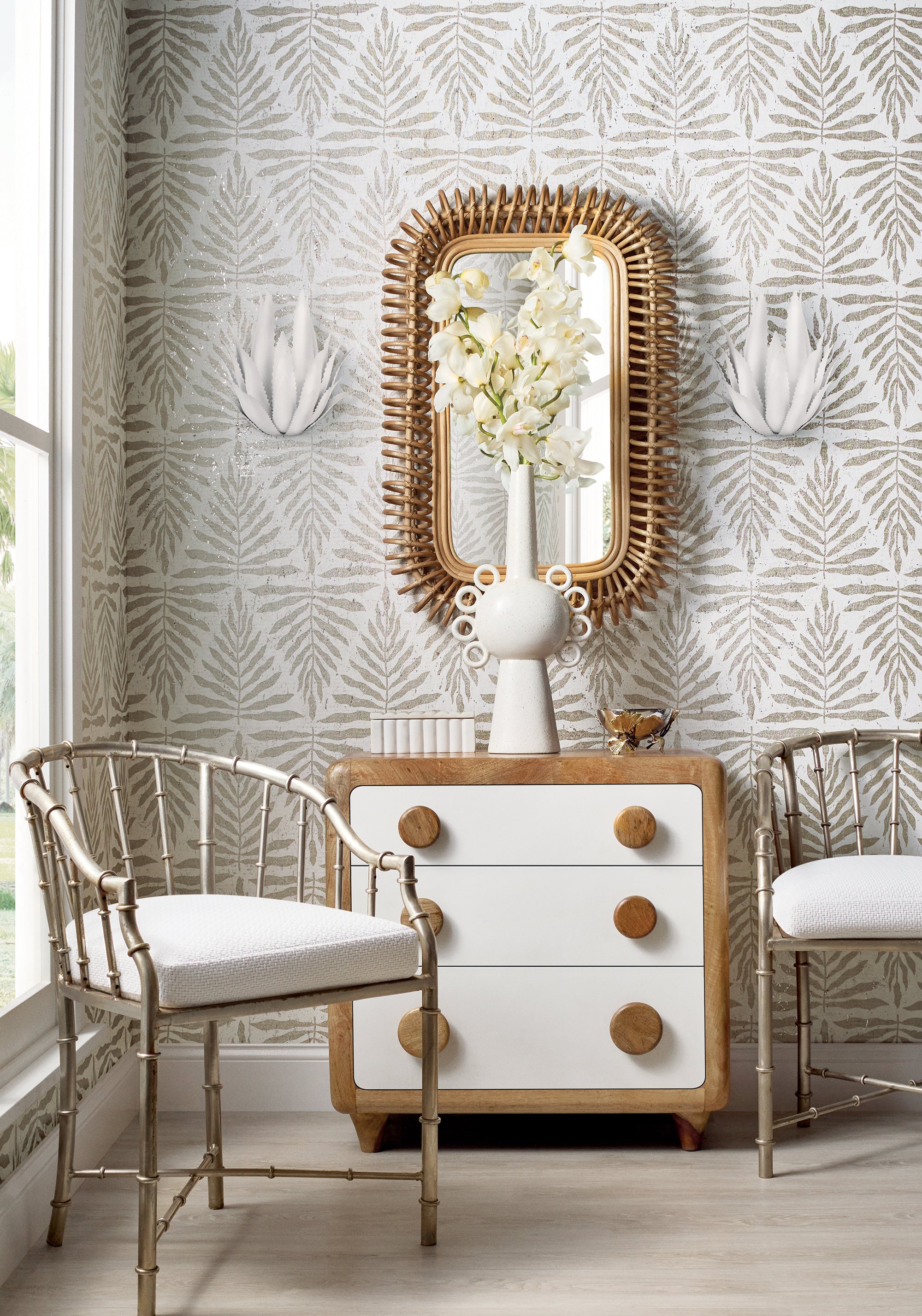 T15813 Gasparilla Metallic Silver and White Islander Wallpaper by Thibaut