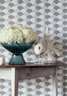T27011 Hidden Hills Black and White Natural Resource 3 Wallpaper by Thibaut